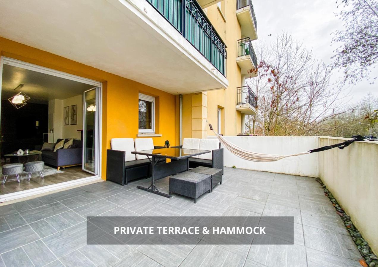 The Grey House - Parking - Piscine - Rer A 6 Min Apartman Bussy-Saint-Georges Kültér fotó